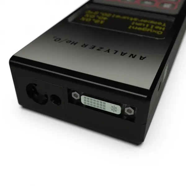 Divesoft Analyser Set Blender PRO, Detailaufnahme der Schnittstelle