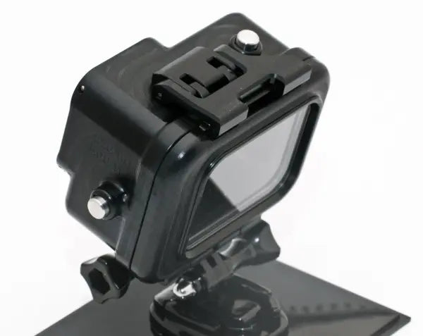 IQsub Unterwassergehäuse für Actioncam GoPro -13 150m max Tiefe, Detailaufnahme des Verschlusses