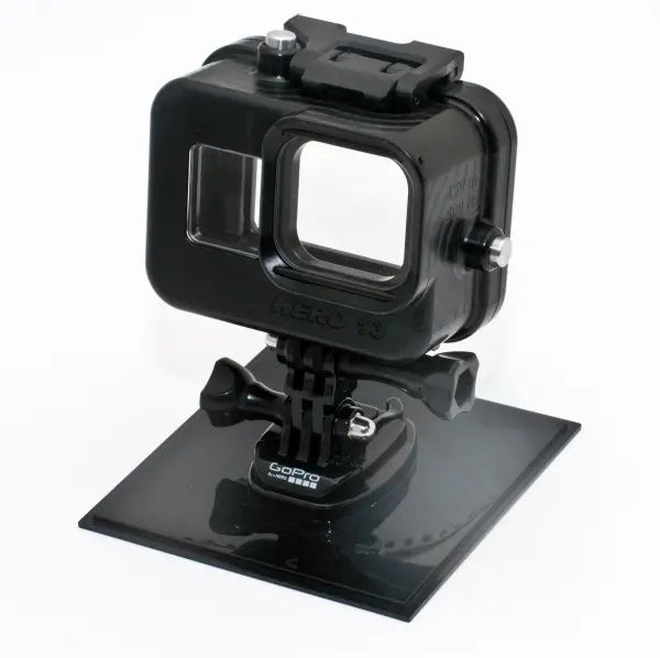 IQsub Unterwassergehäuse für Actioncam GoPro -13 150m max Tiefe, frontansicht